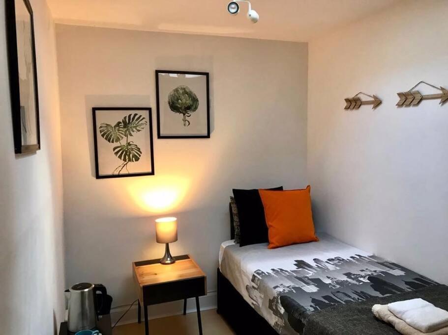 The Kingsview Townhouse - Boutique Hostel Édimbourg Extérieur photo