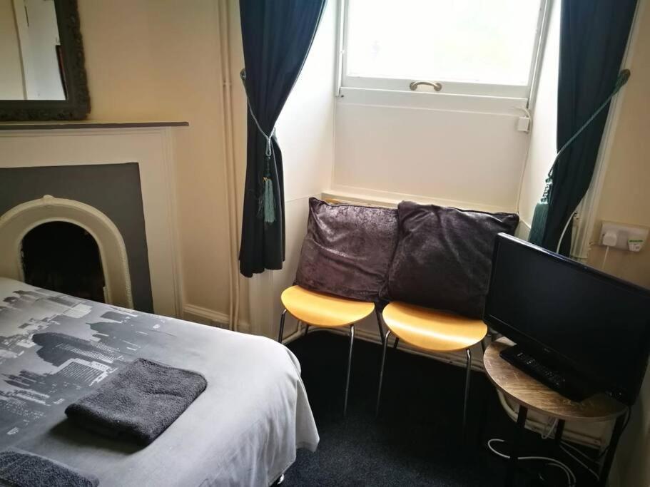 The Kingsview Townhouse - Boutique Hostel Édimbourg Extérieur photo