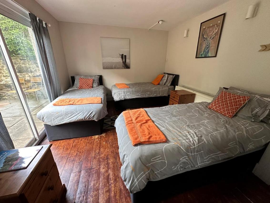 The Kingsview Townhouse - Boutique Hostel Édimbourg Extérieur photo