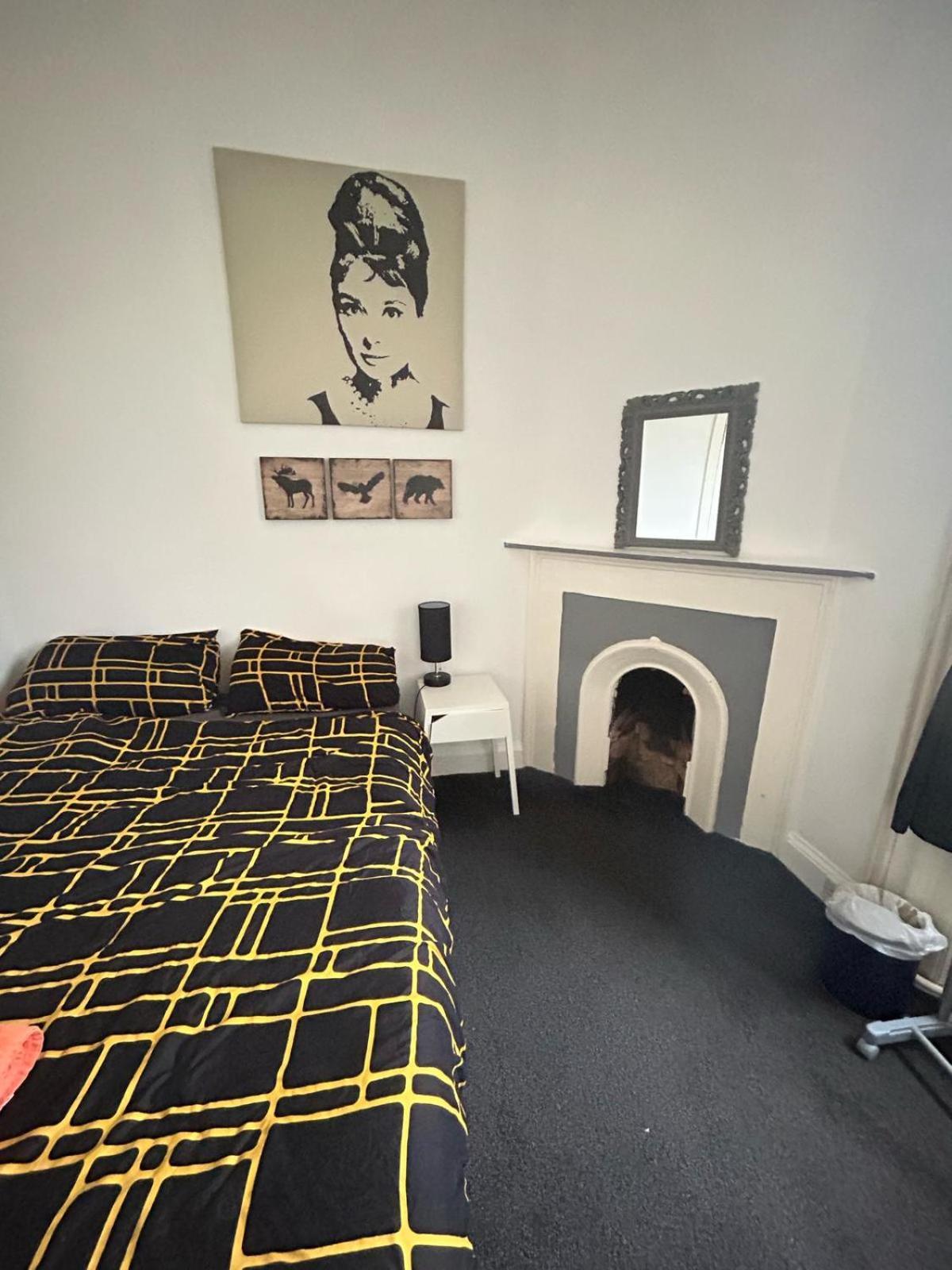 The Kingsview Townhouse - Boutique Hostel Édimbourg Extérieur photo